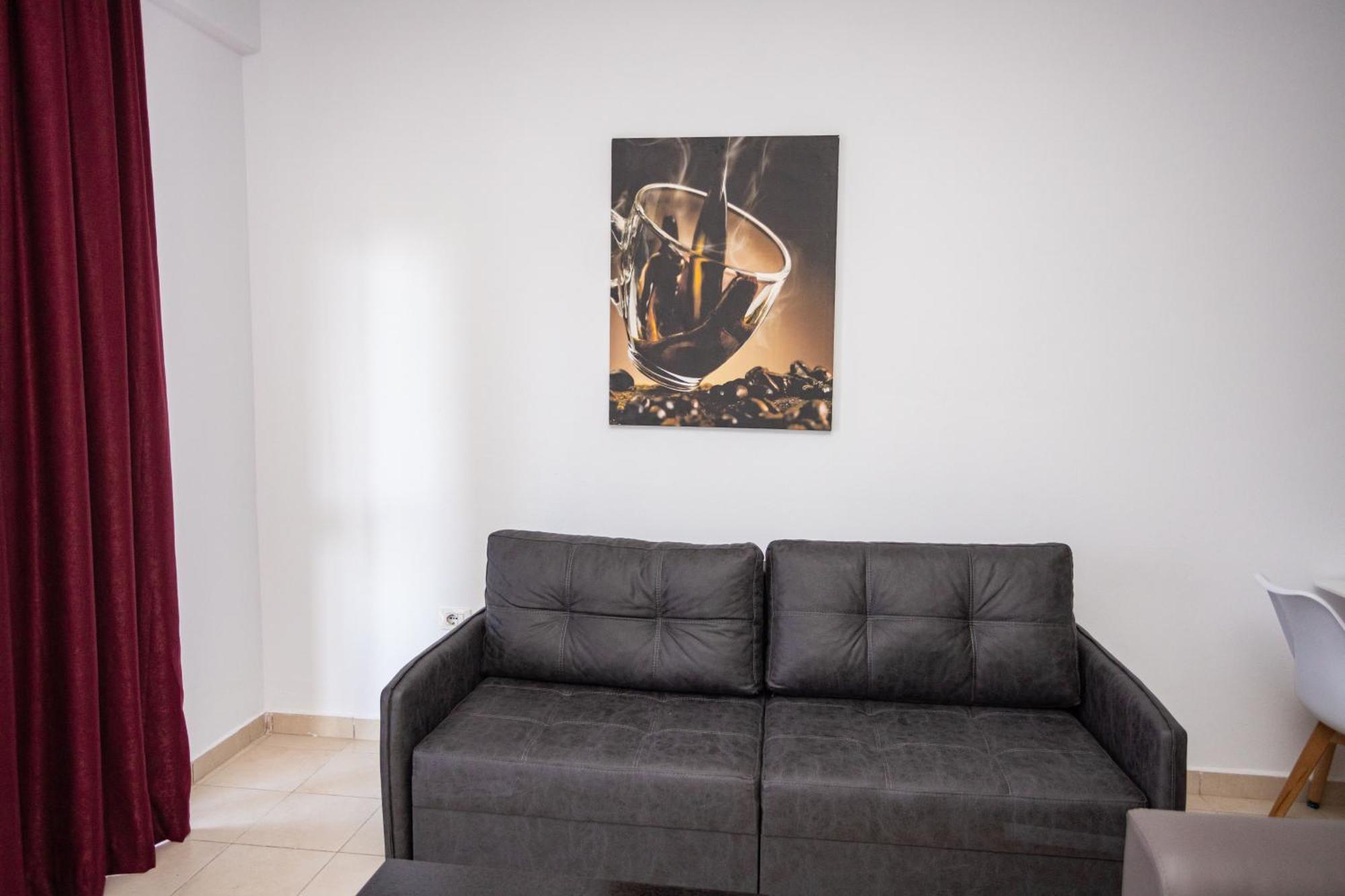Emigres Apartments Vlorë Εξωτερικό φωτογραφία